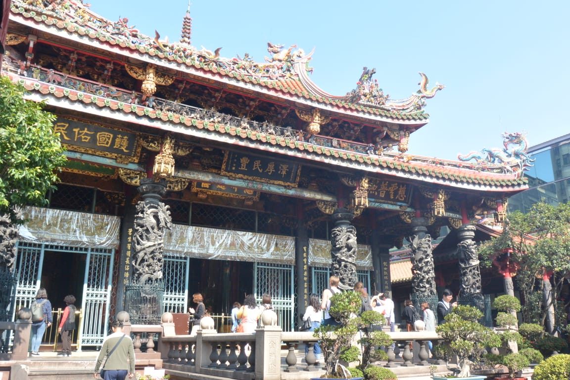 Longshan temple taipei